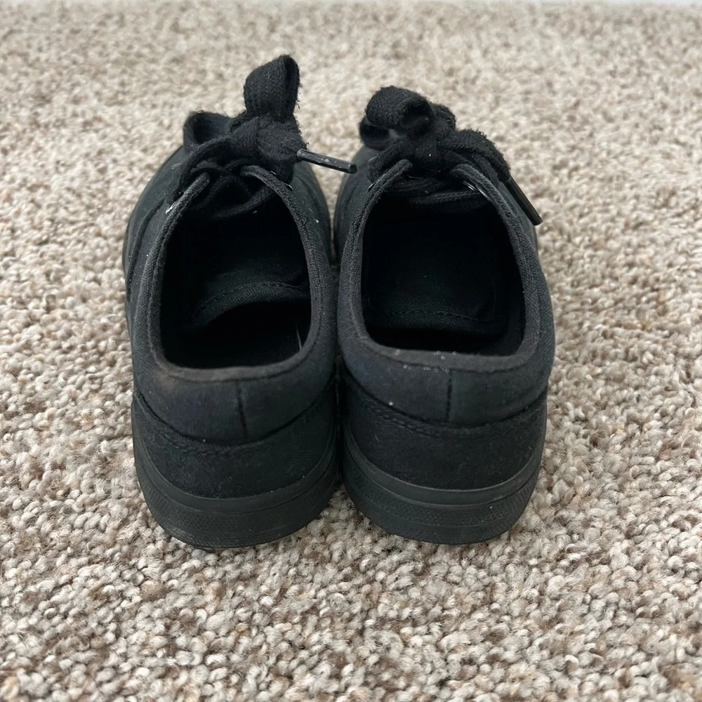 Children’s Place Kids Black Canvas Sneakers 11